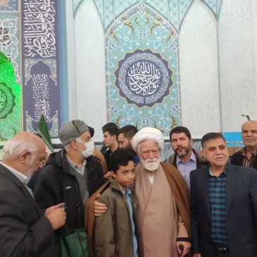 حضور آیت الله نعیم آبادی در جمع نماز گزاران نماز جمعه شهریار